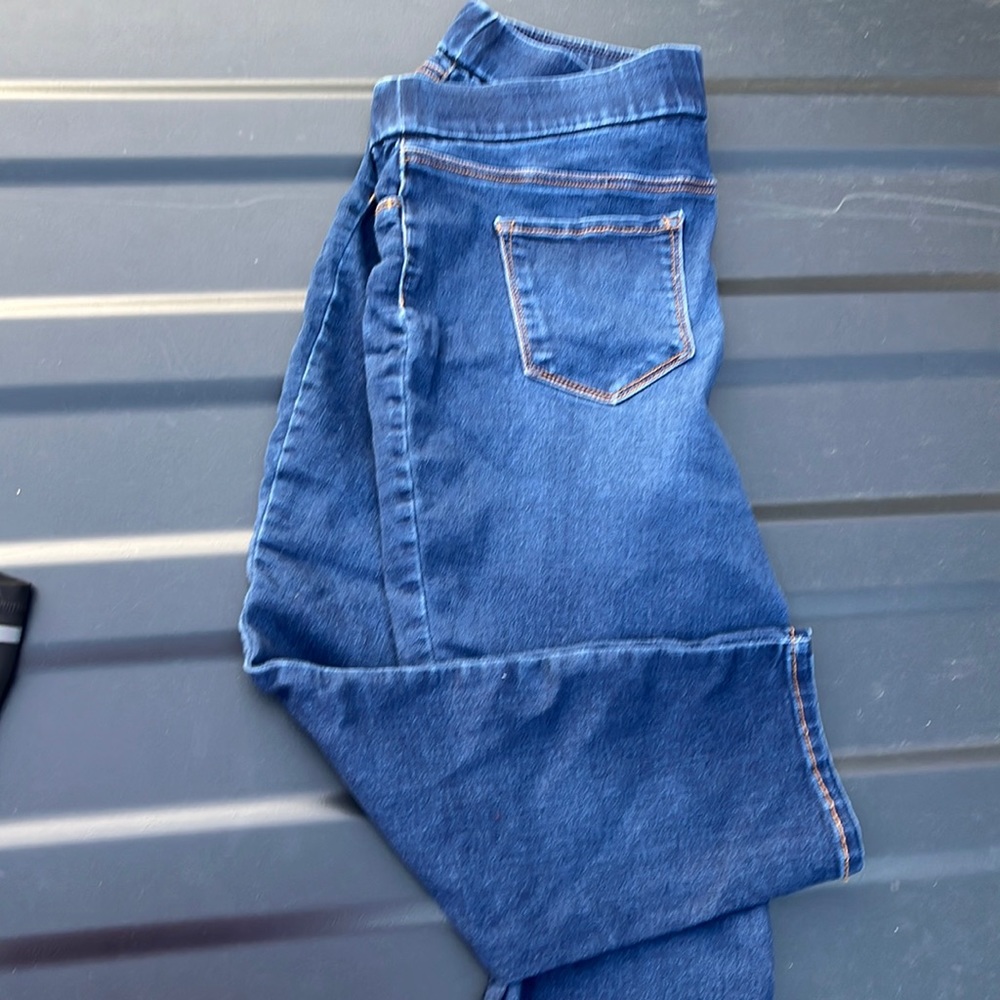 9 West jeans!